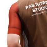 Pas Normal Studios Men's Mechanism Stow Away Gilet - bronze